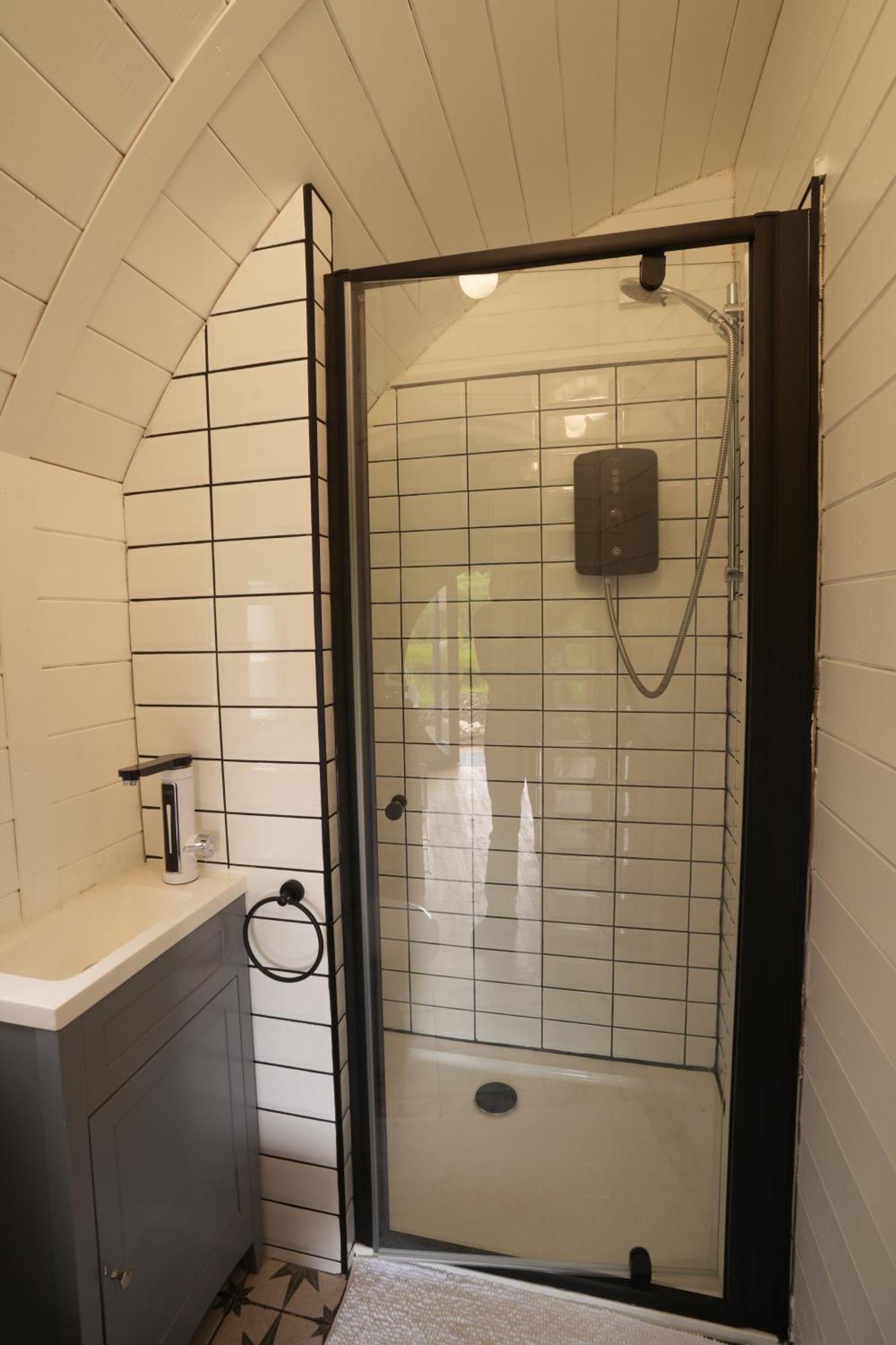 Kingswood Lodges Fort William Ngoại thất bức ảnh