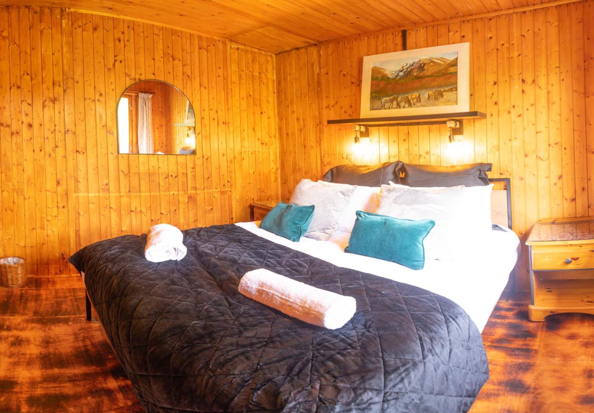 Kingswood Lodges Fort William Ngoại thất bức ảnh